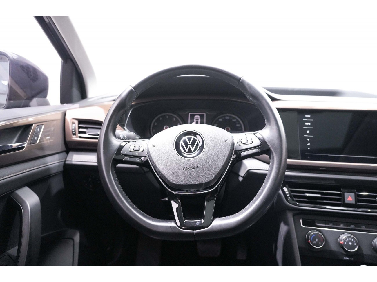 Volkswagen Tharu 2022