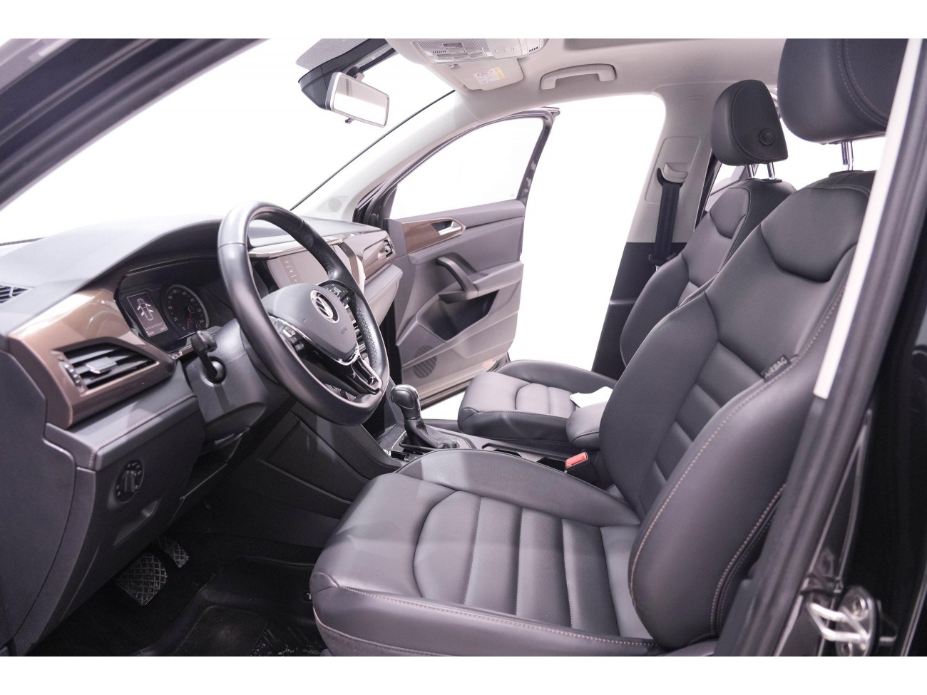 Volkswagen Tharu 2022