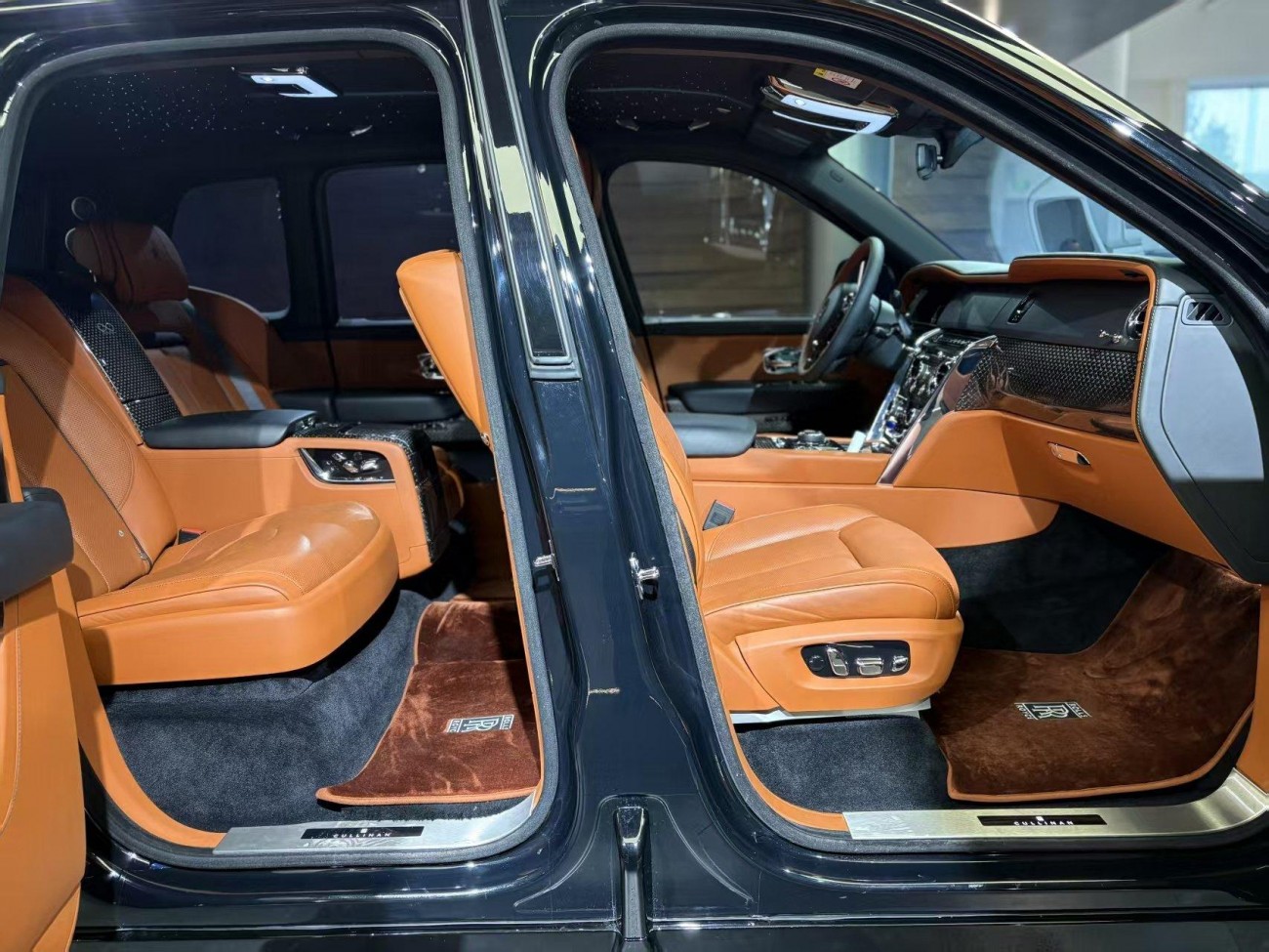 Rolls-Royce Cullinan 2020