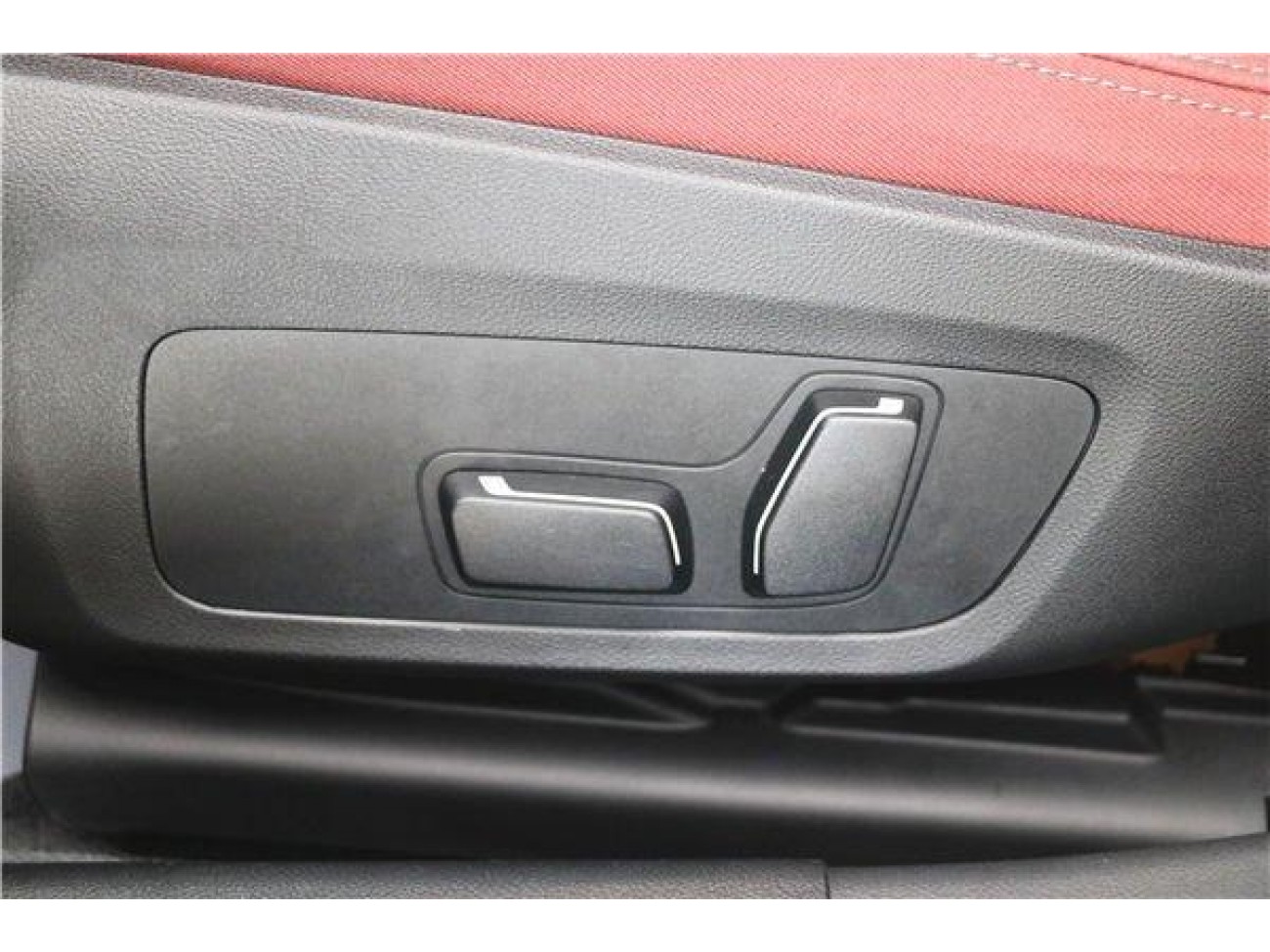 BMW 325Li 2024