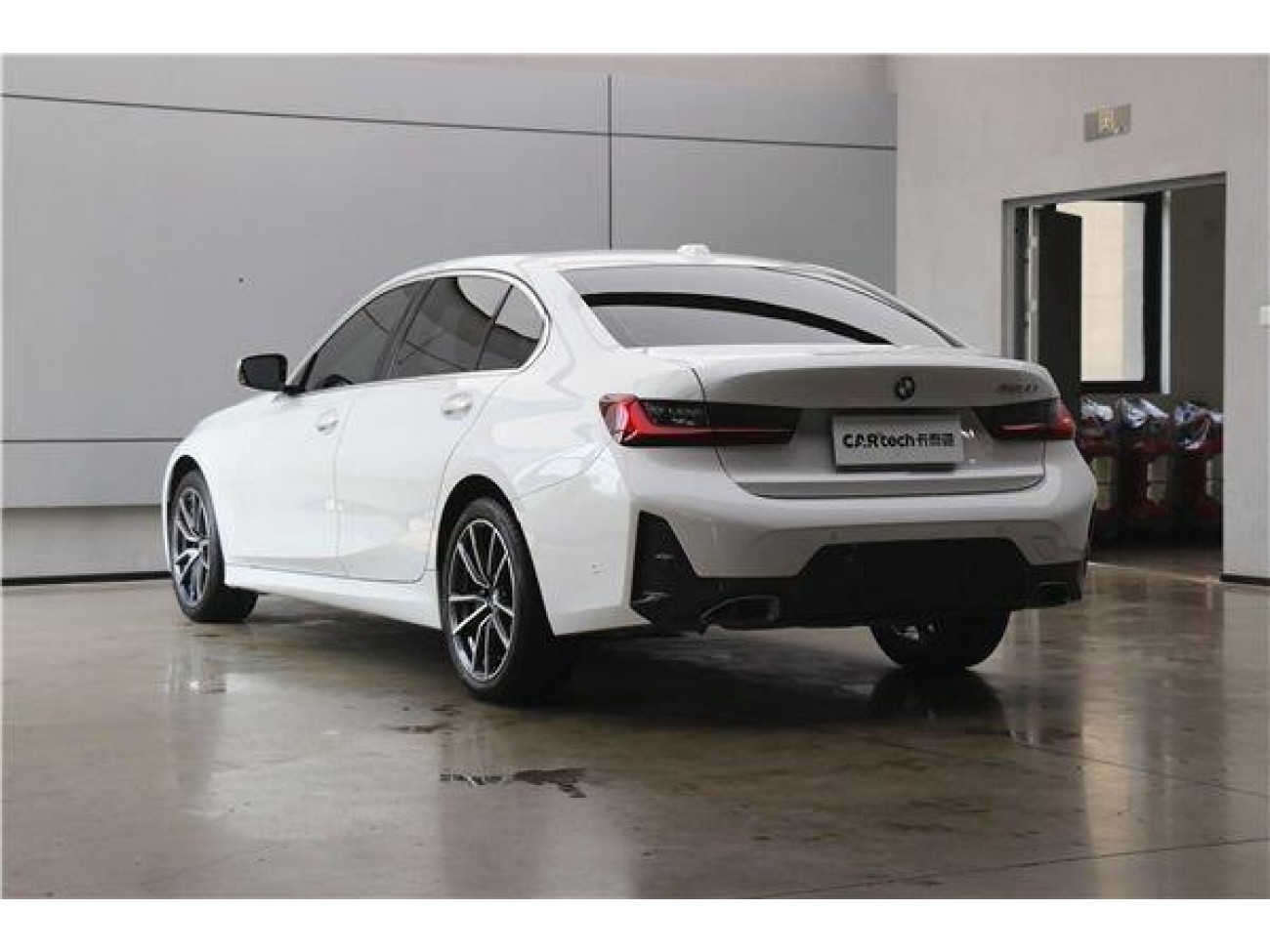 BMW 325Li 2024