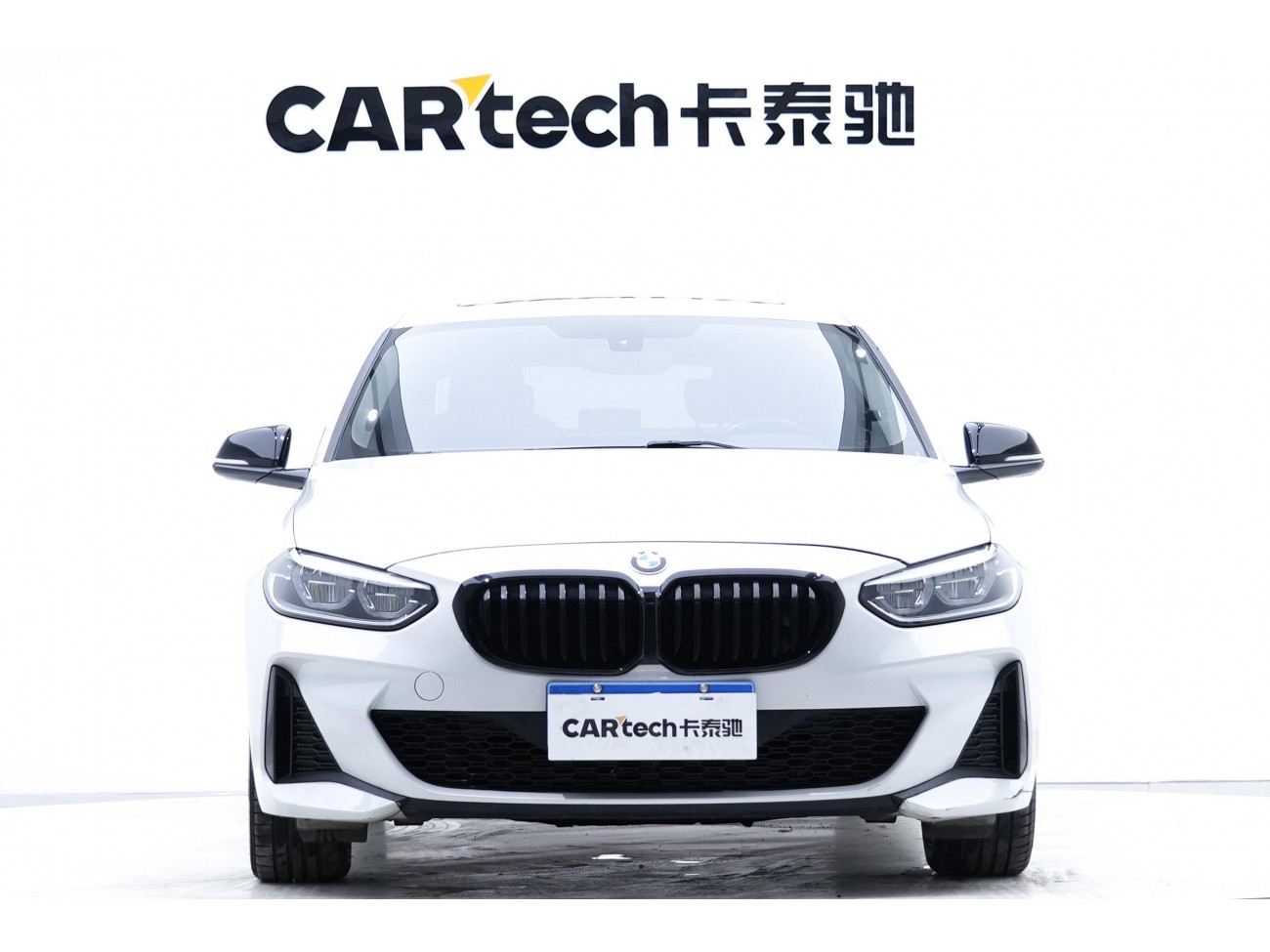 BMW 120i 2022