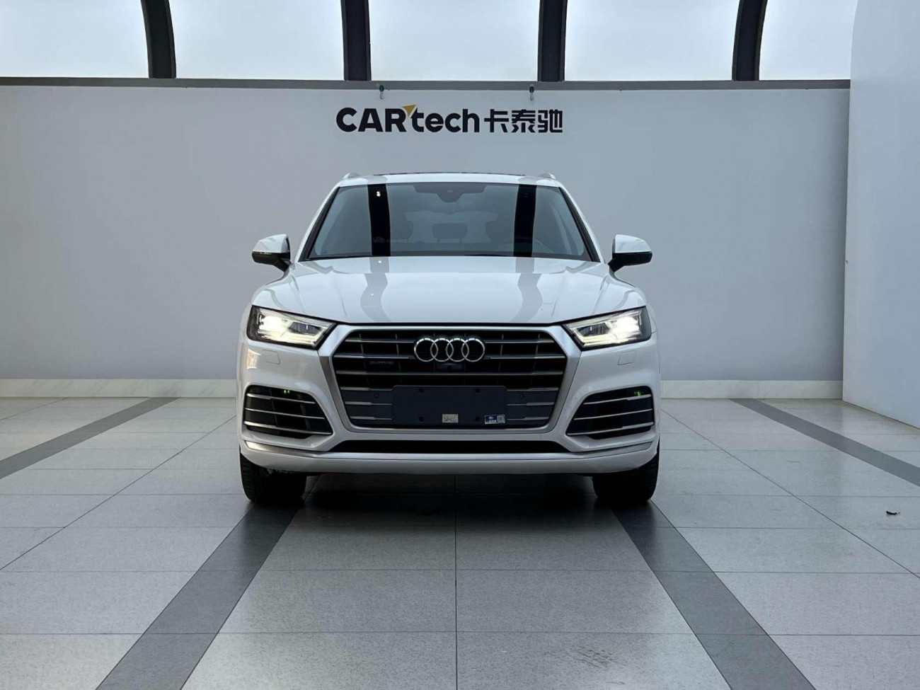 Audi Q5L 45 TFSI 2021