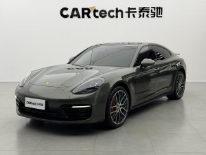 Porsche Panamera 2023