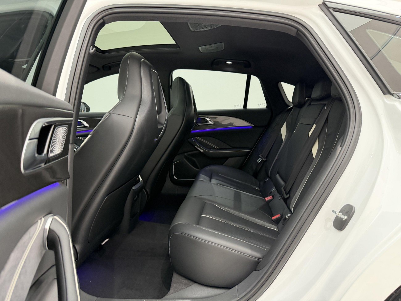 Hongqi H6 2023