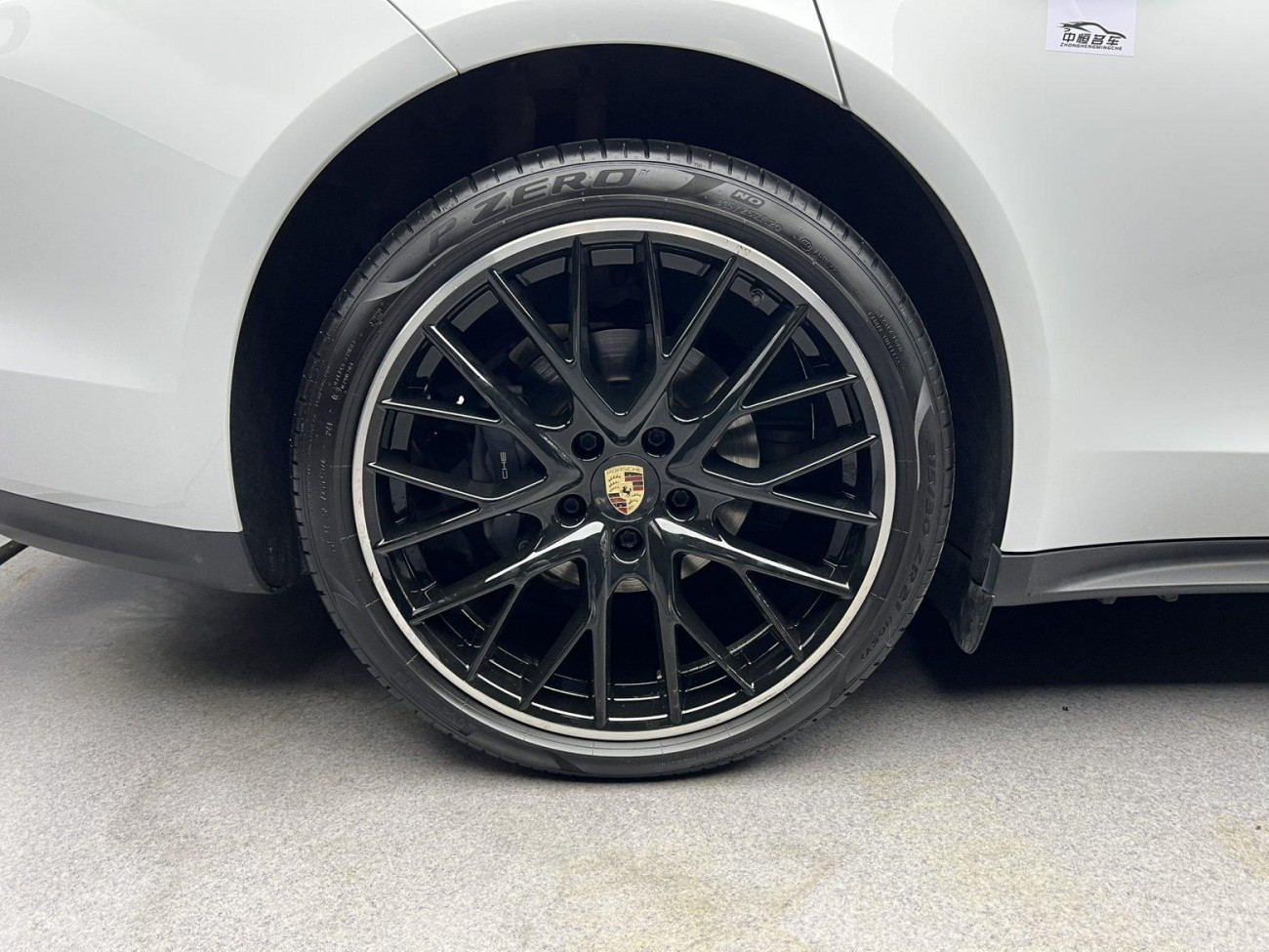 Porsche Panamera 2021
