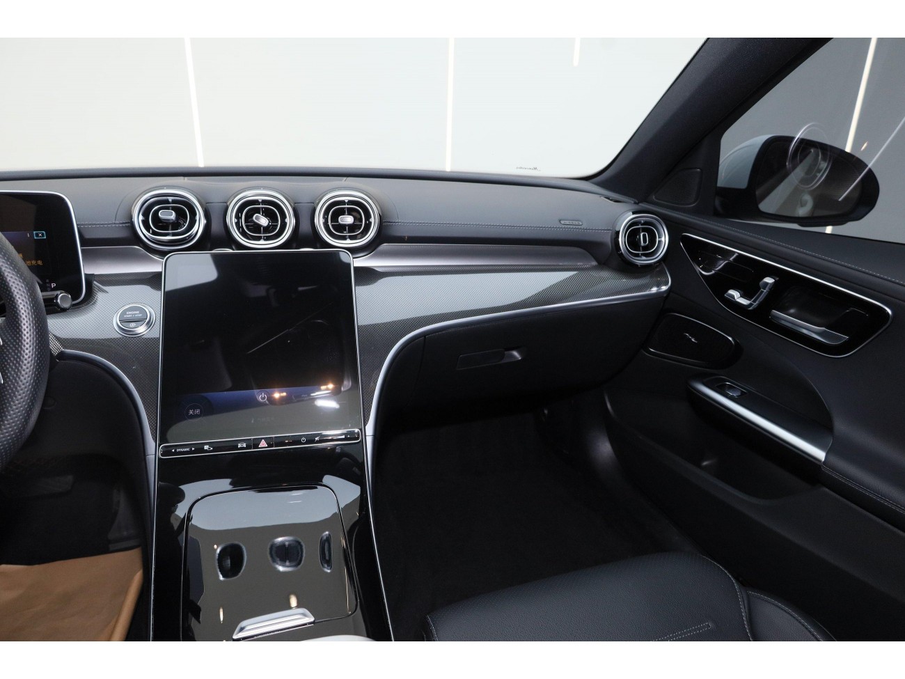 Mercedes-Benz C 260 L 2023