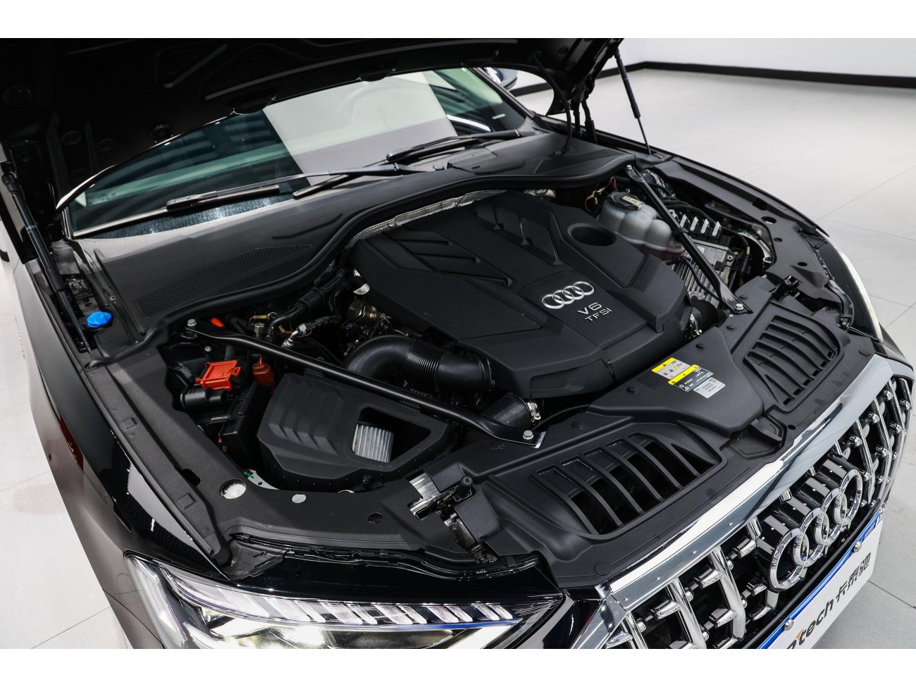 Audi A8L 2022