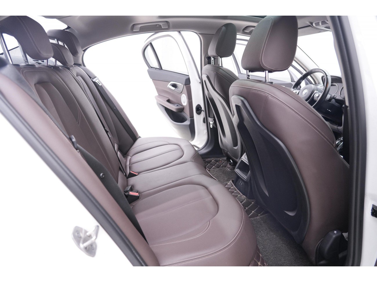 BMW 120i 2023