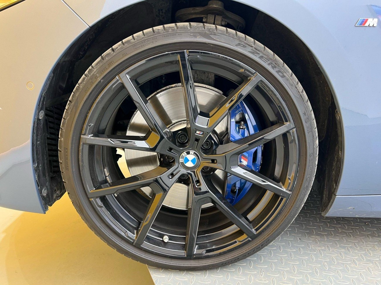 BMW 8 2021