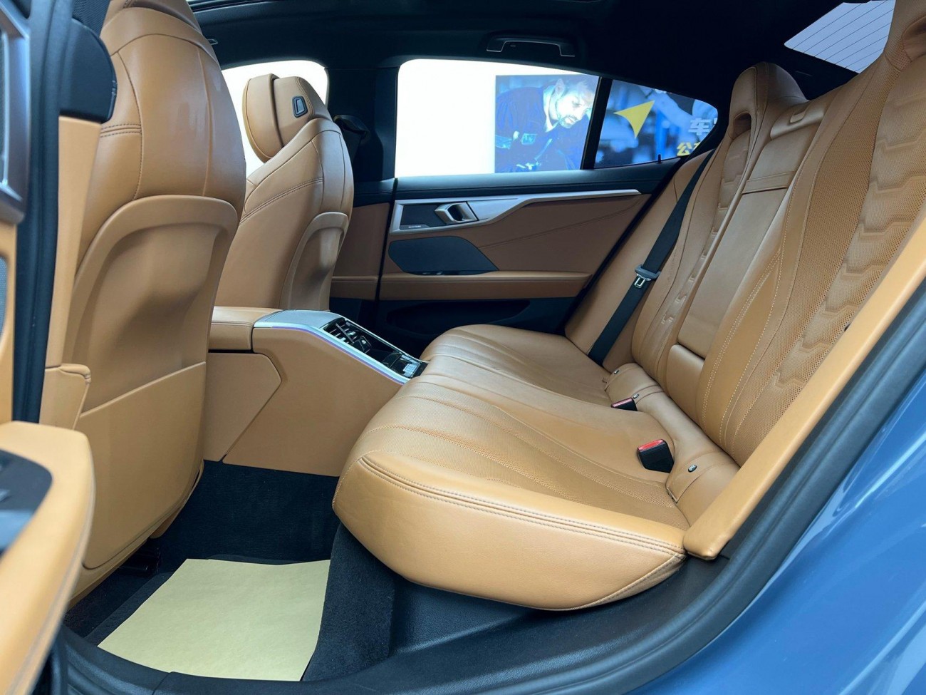 BMW 8 2021