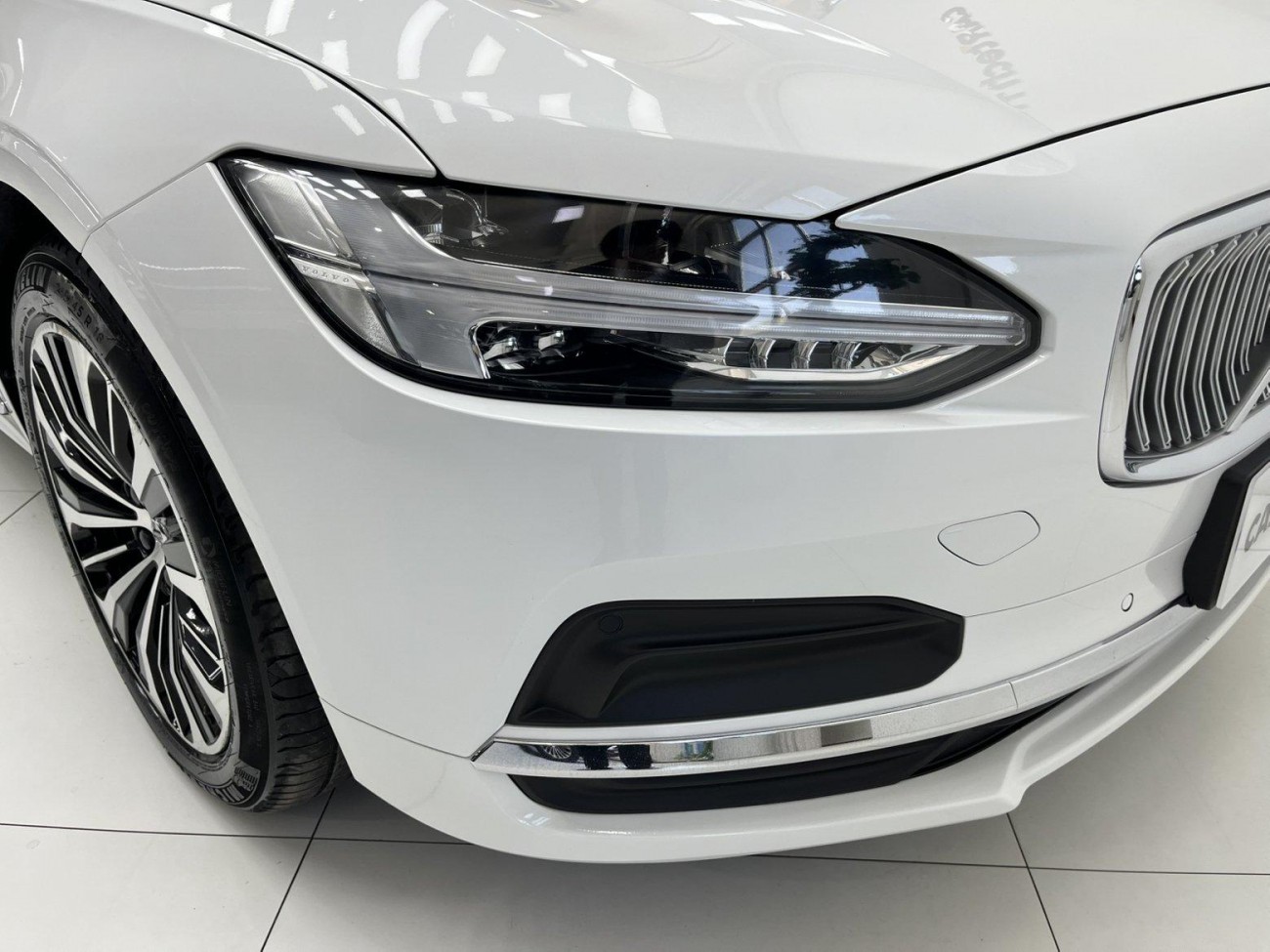Volvo S90 2023