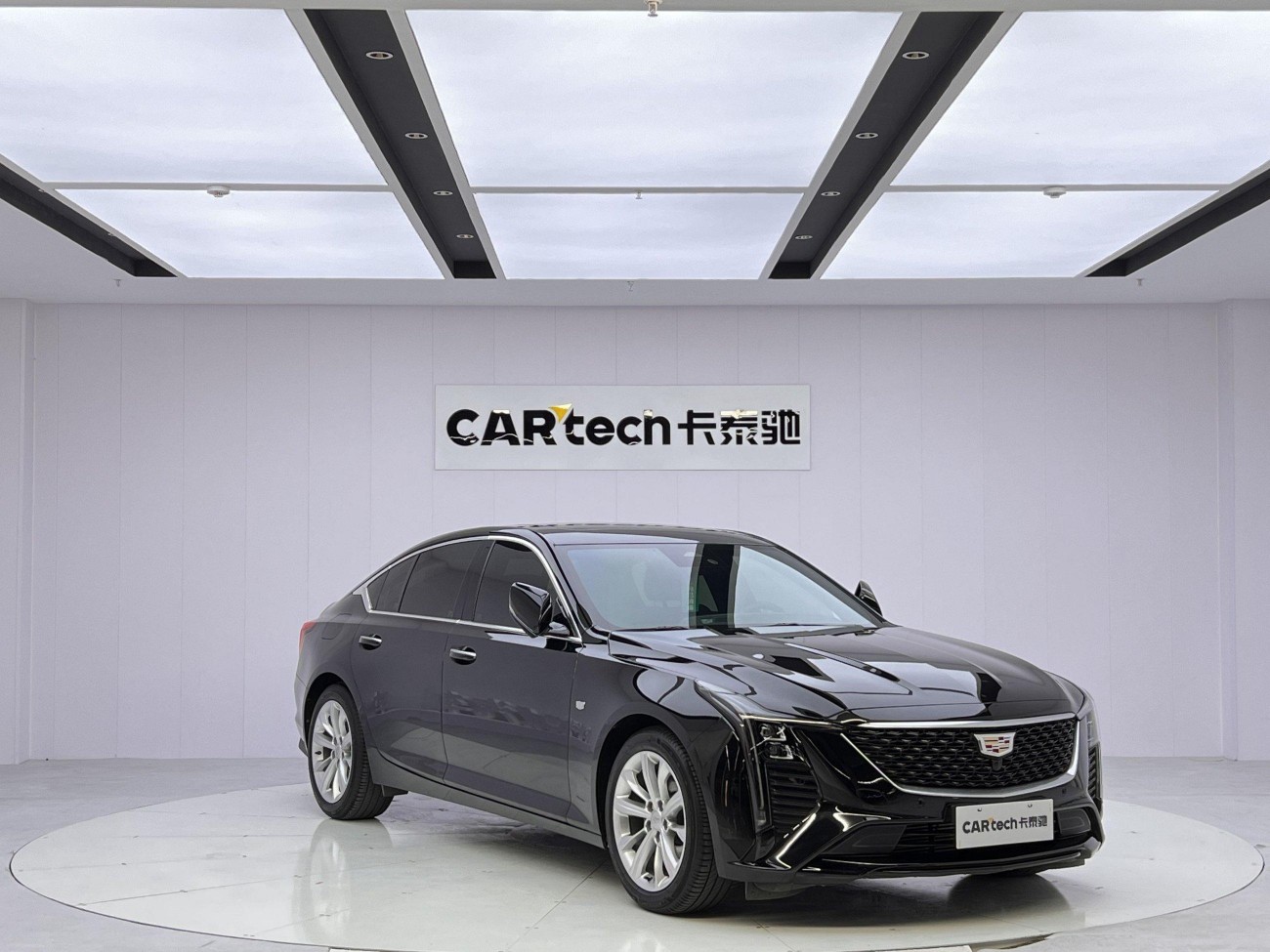 Cadillac CT5 2024