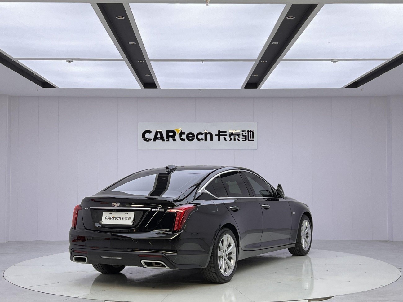 Cadillac CT5 2024