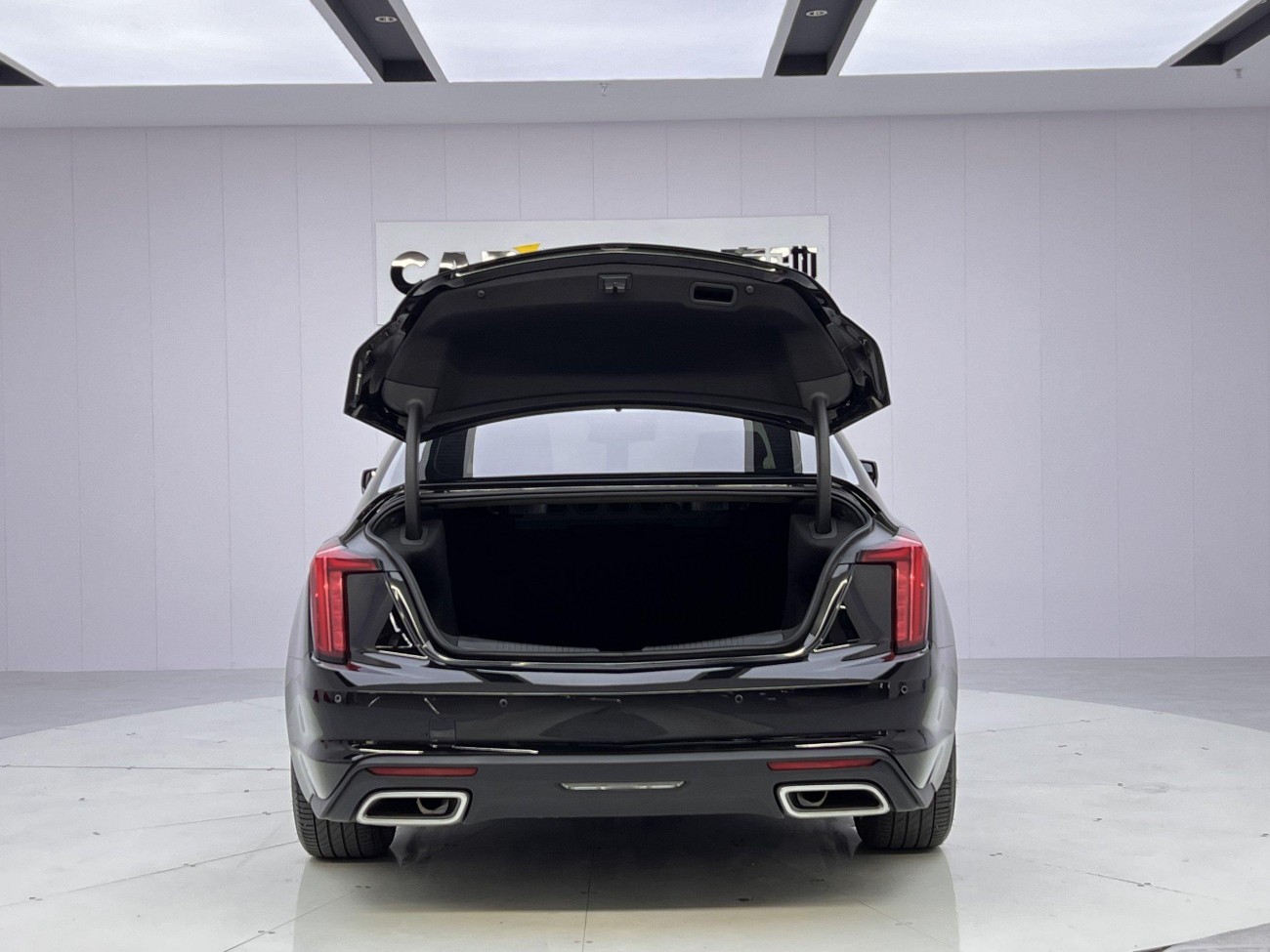 Cadillac CT5 2024