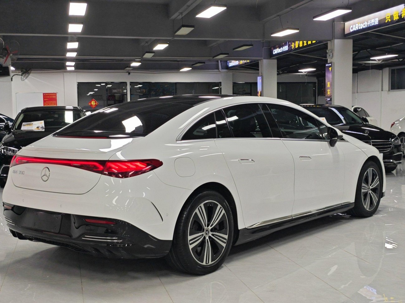Mercedes-Benz EQE 2023