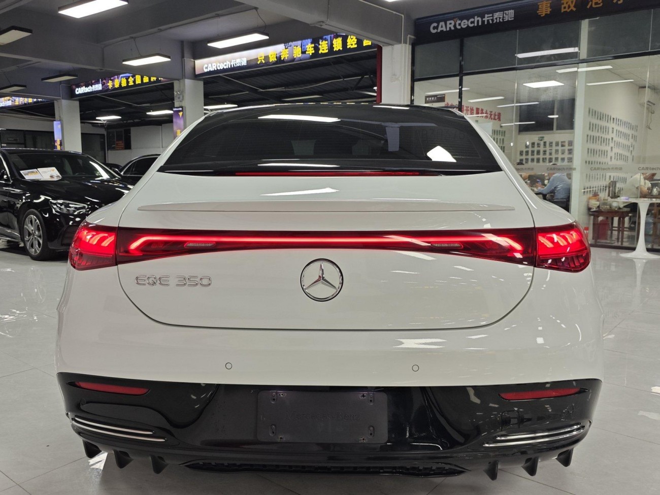 Mercedes-Benz EQE 2023