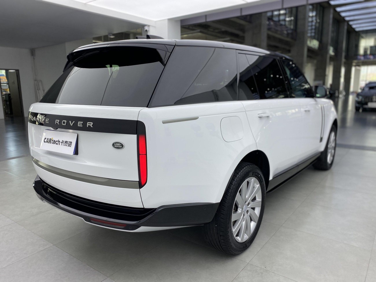 Land Rover Range Rover 2024