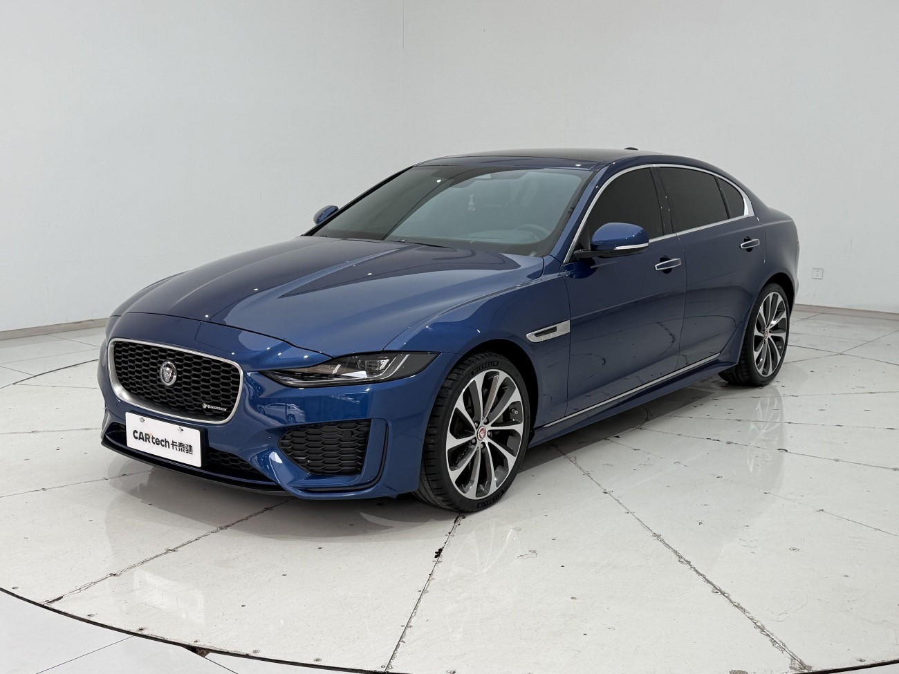 Jaguar XEL 2021