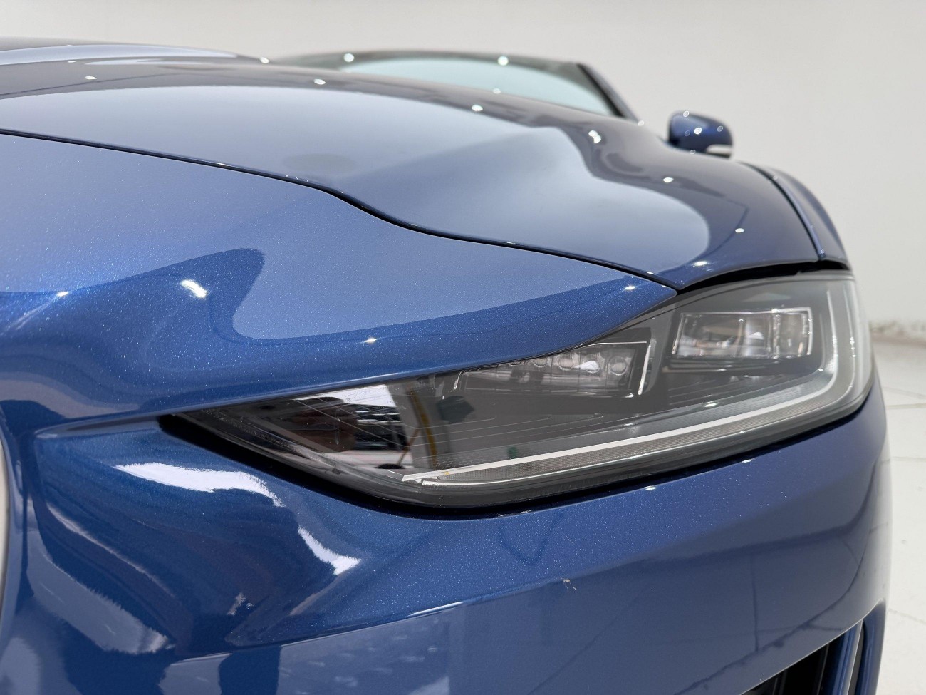 Jaguar XEL 2021