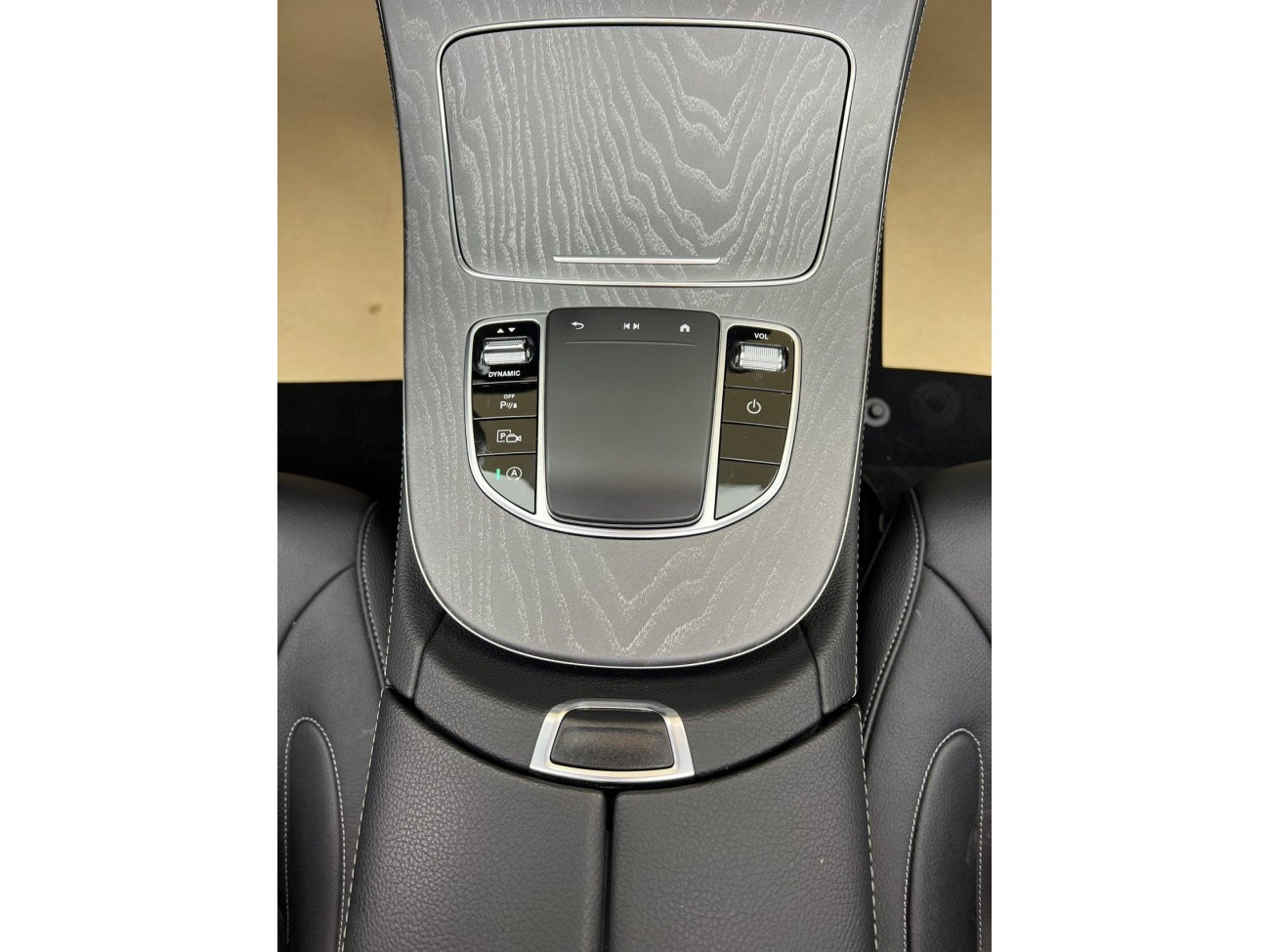 Mercedes-Benz CLS 300 2021