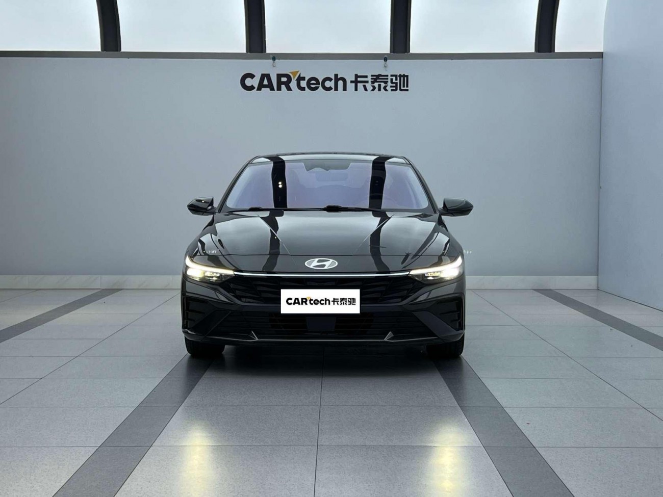Hyundai Elantra 2024