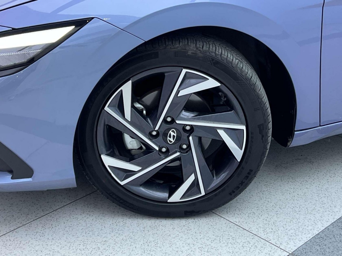 Hyundai Elantra 2024