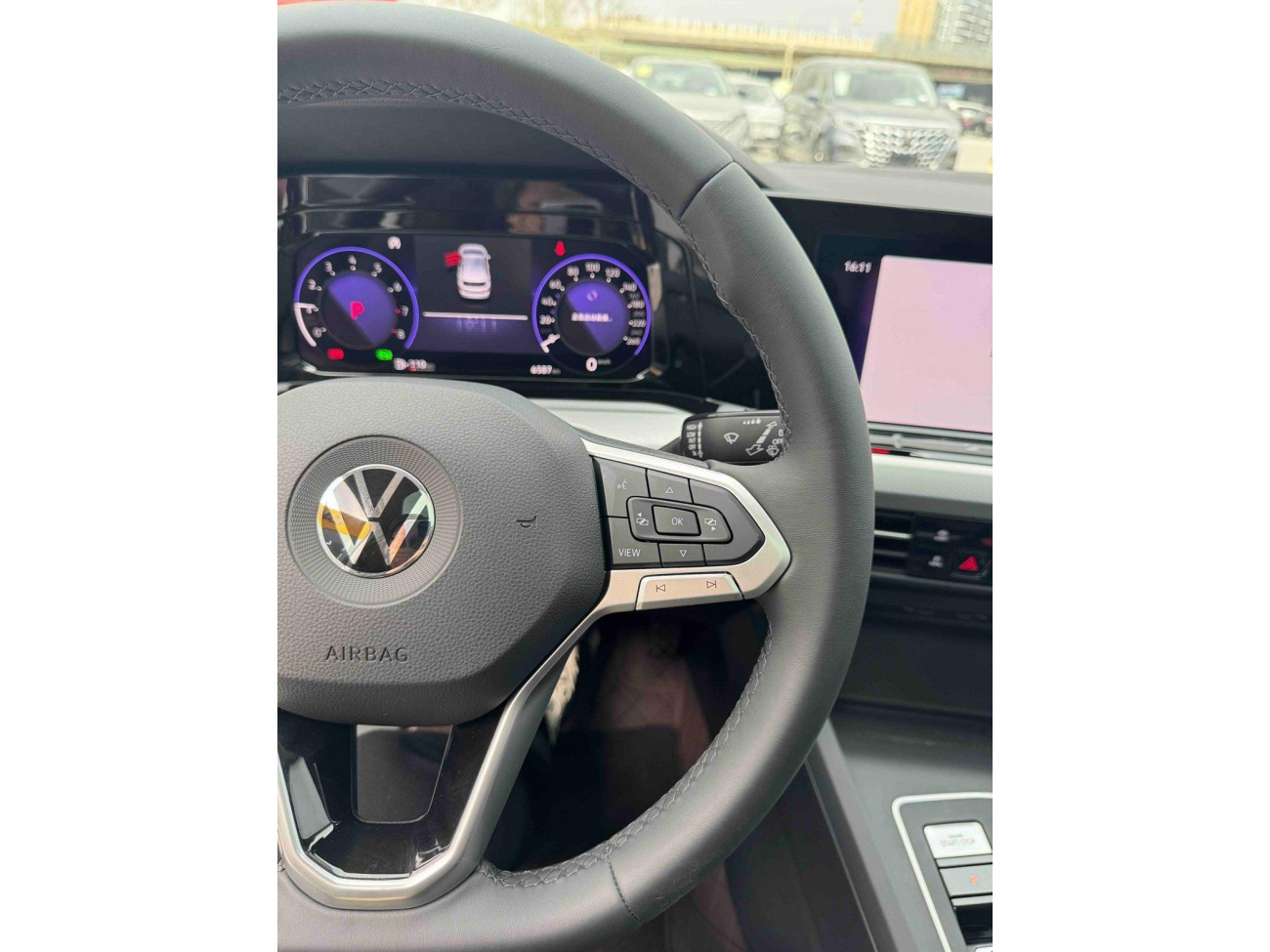 Volkswagen Golf 2025