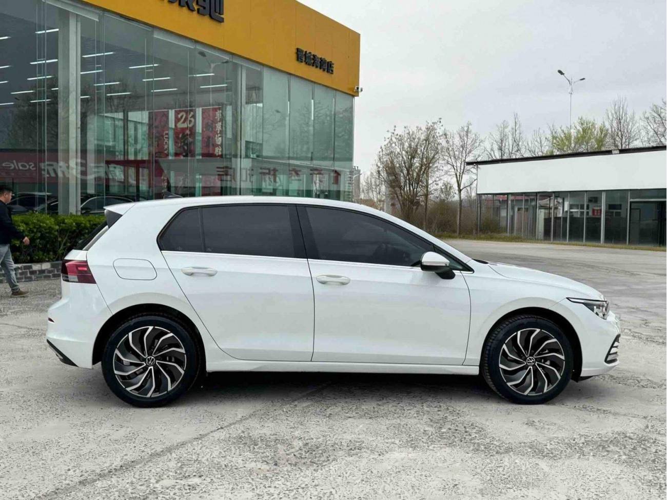 Volkswagen Golf 2025