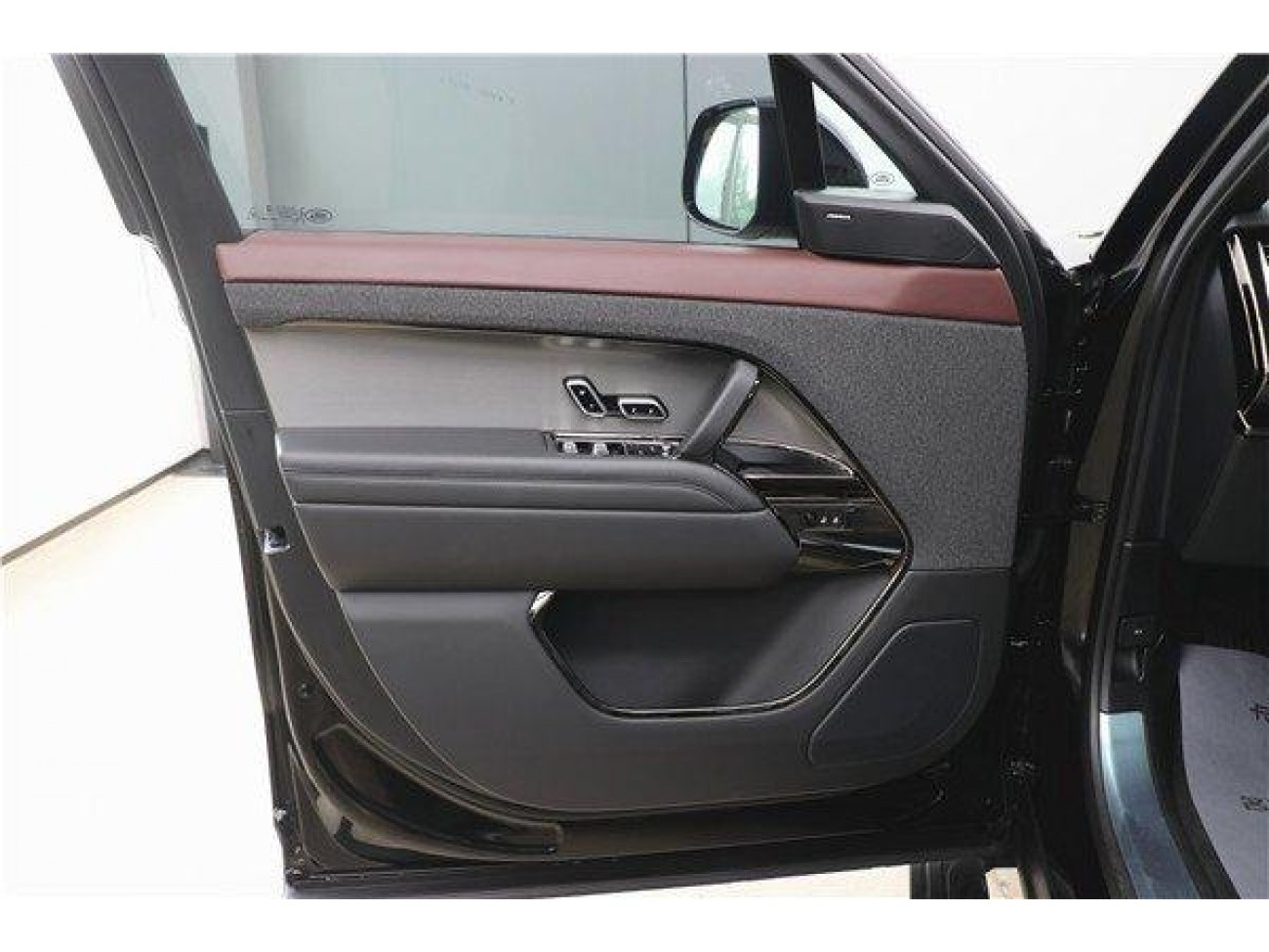 Land Rover Range Rover Sport 2024