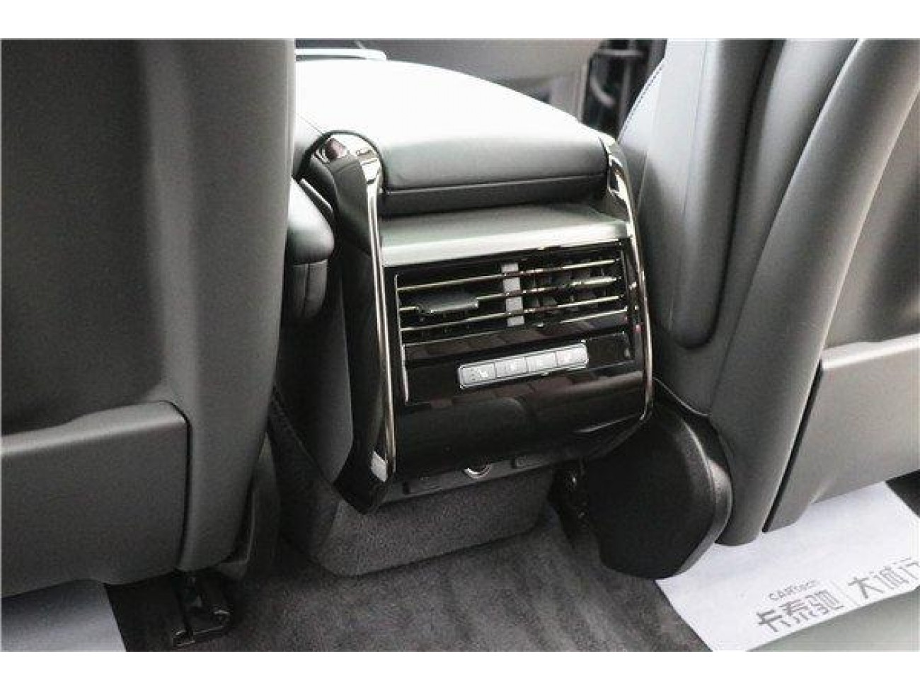 Land Rover Range Rover Sport 2024