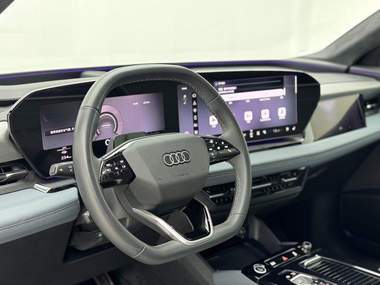 Audi e-tron 2025