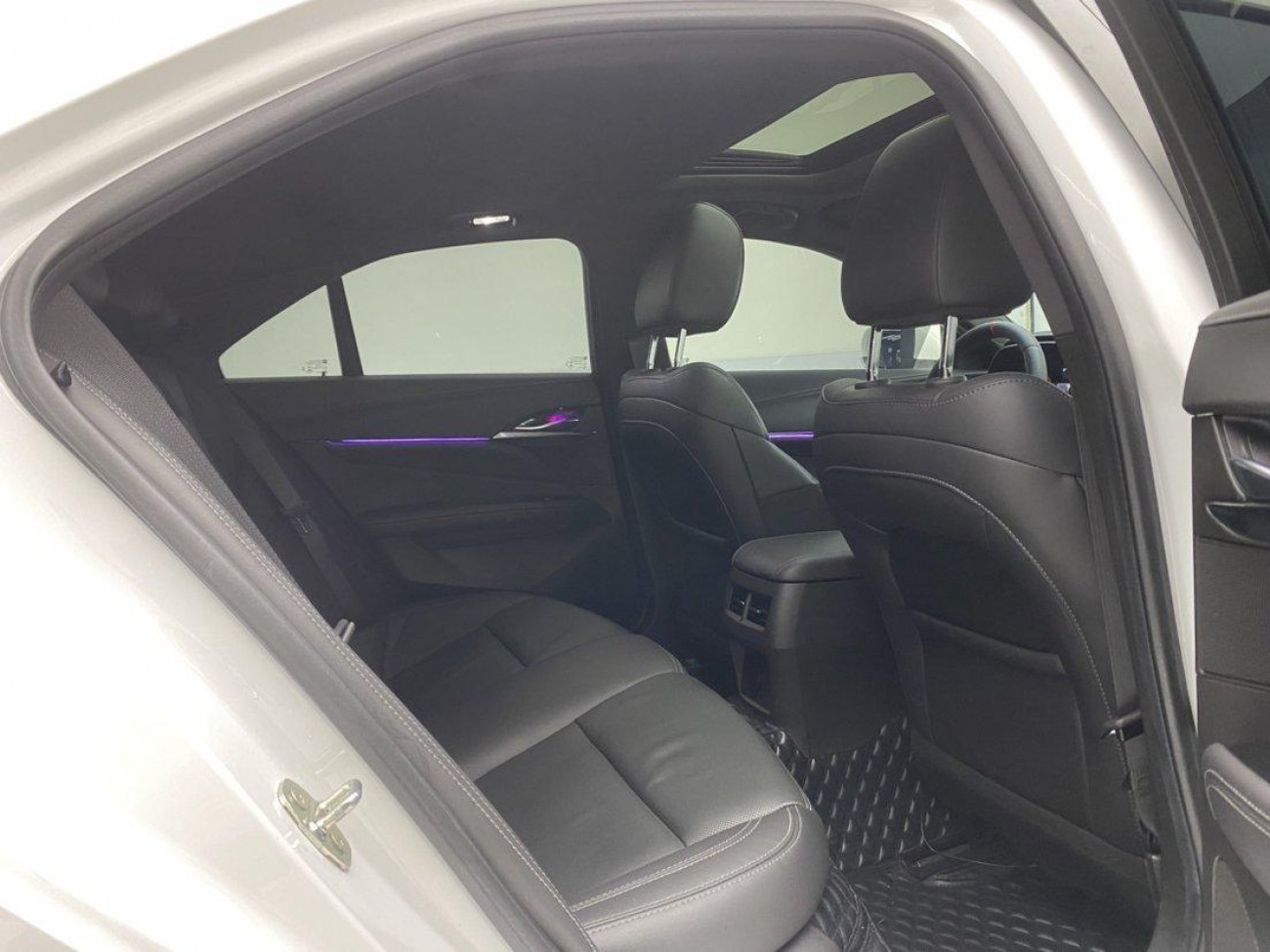 Cadillac CT4 2023