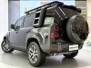 Land Rover Defender 2023