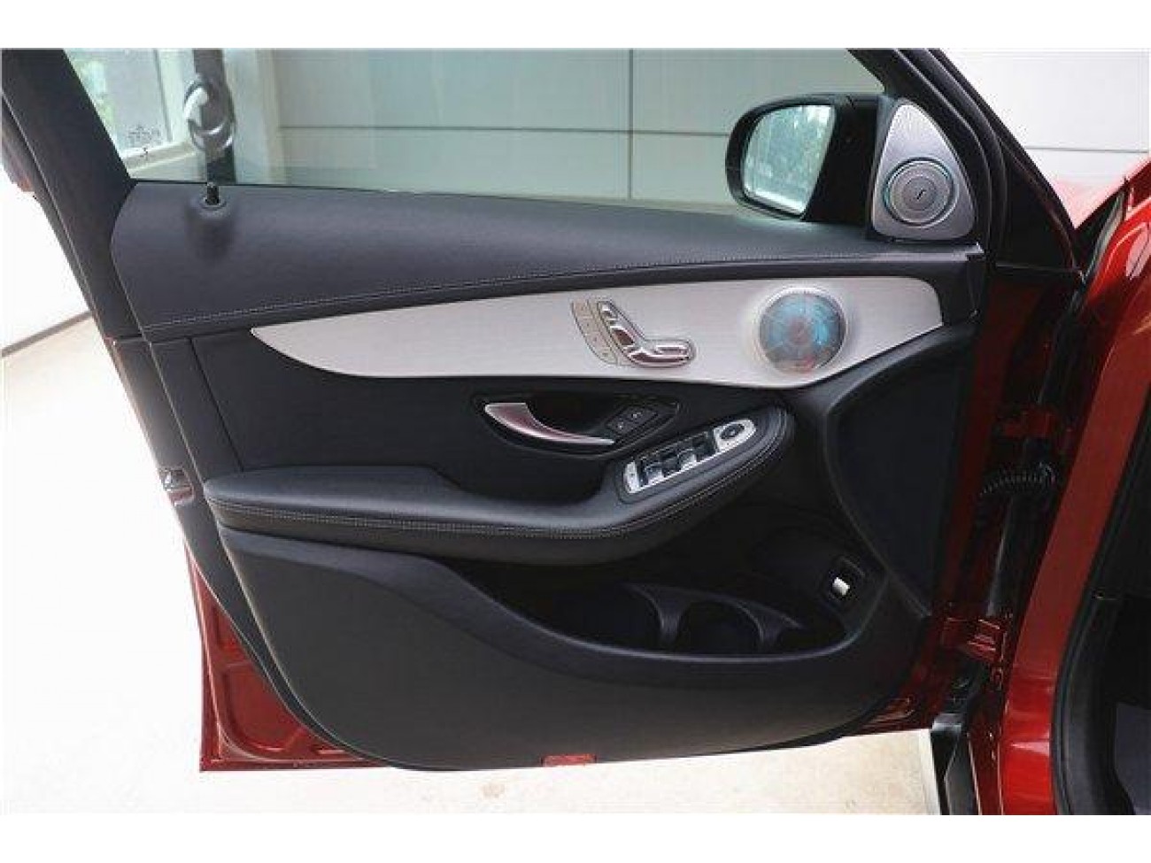 Mercedes-Benz GLC 260 4MATIC 2020