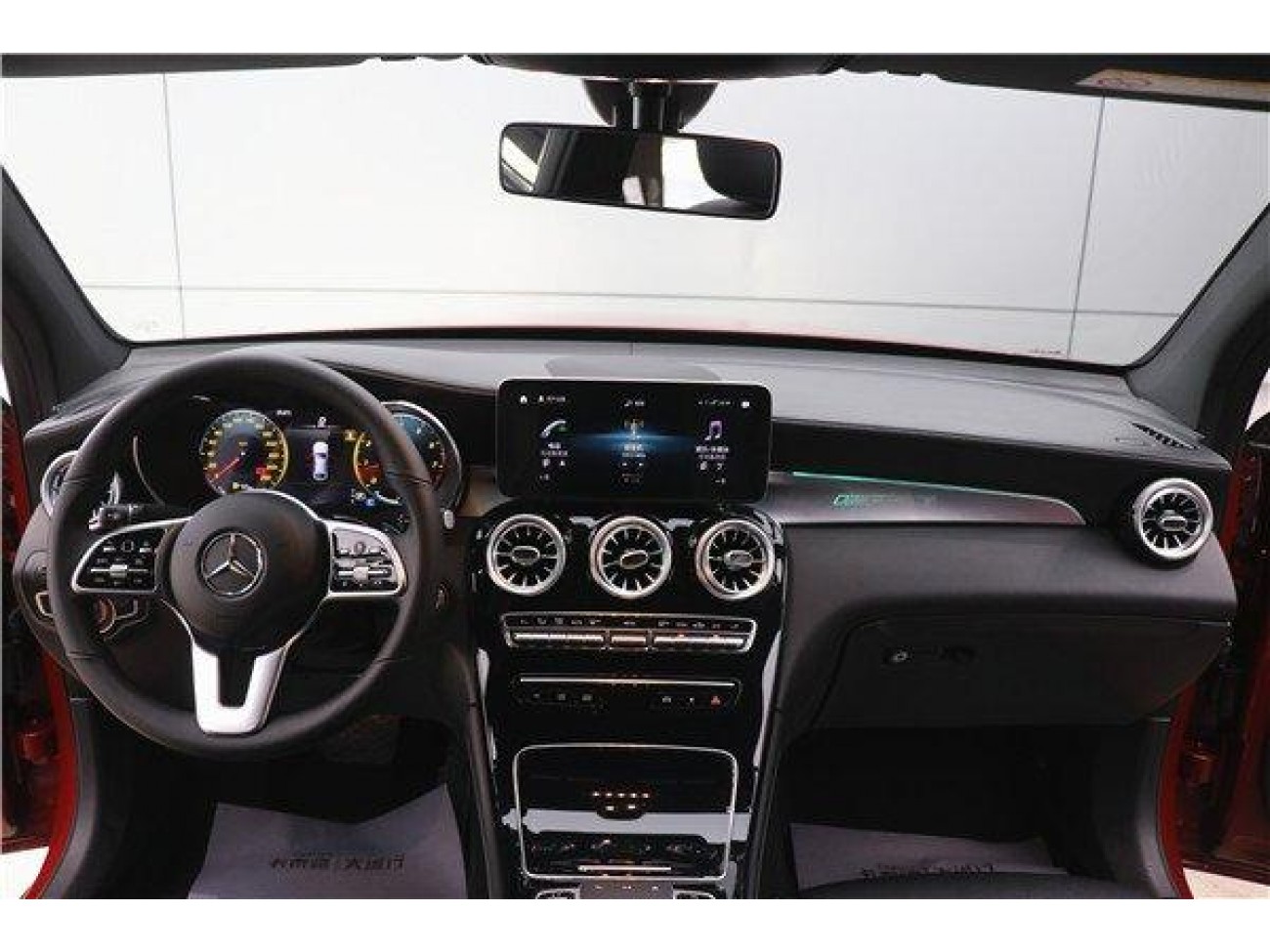 Mercedes-Benz GLC 260 4MATIC 2020