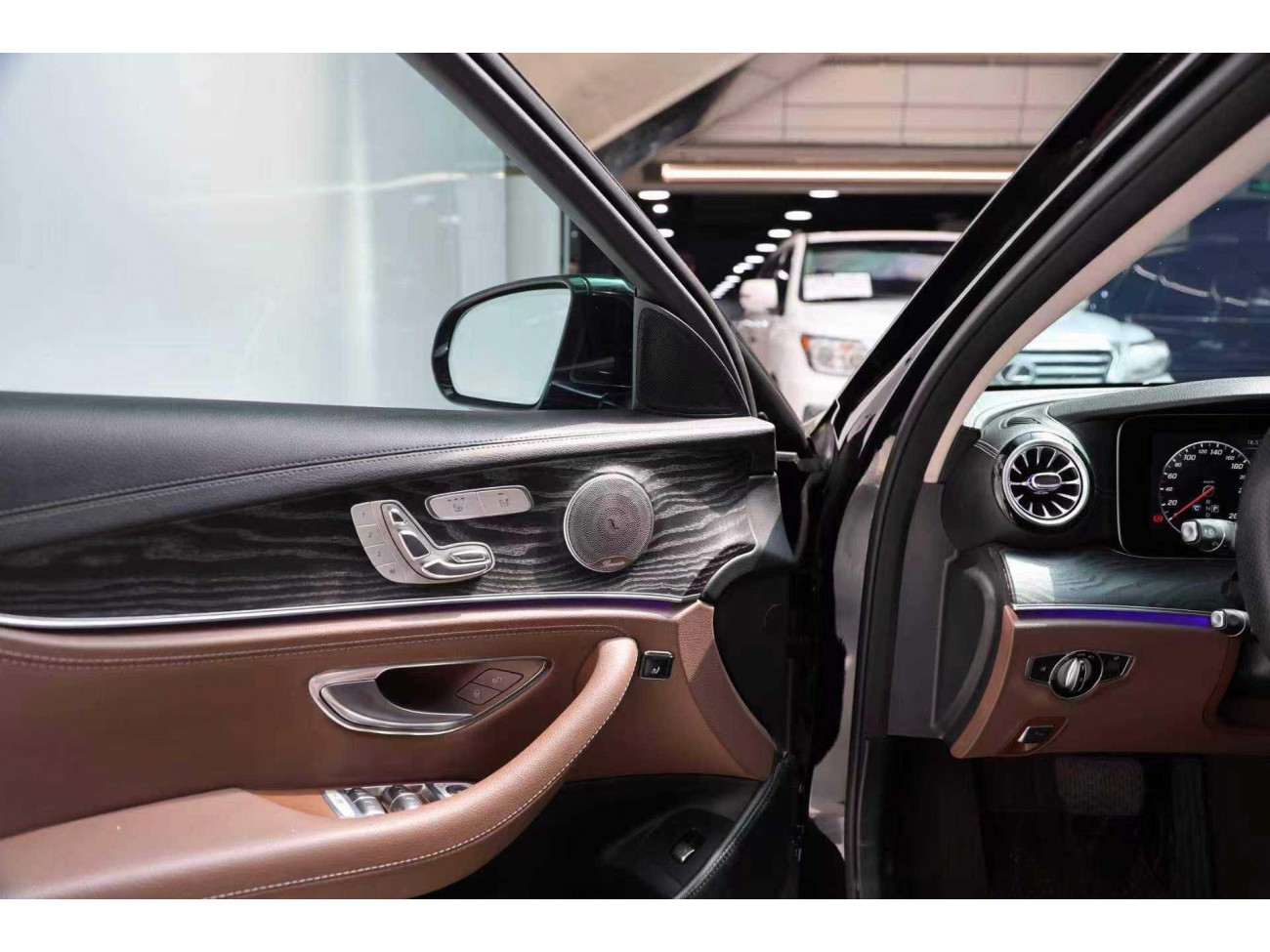 Mercedes-Benz E300L 2017