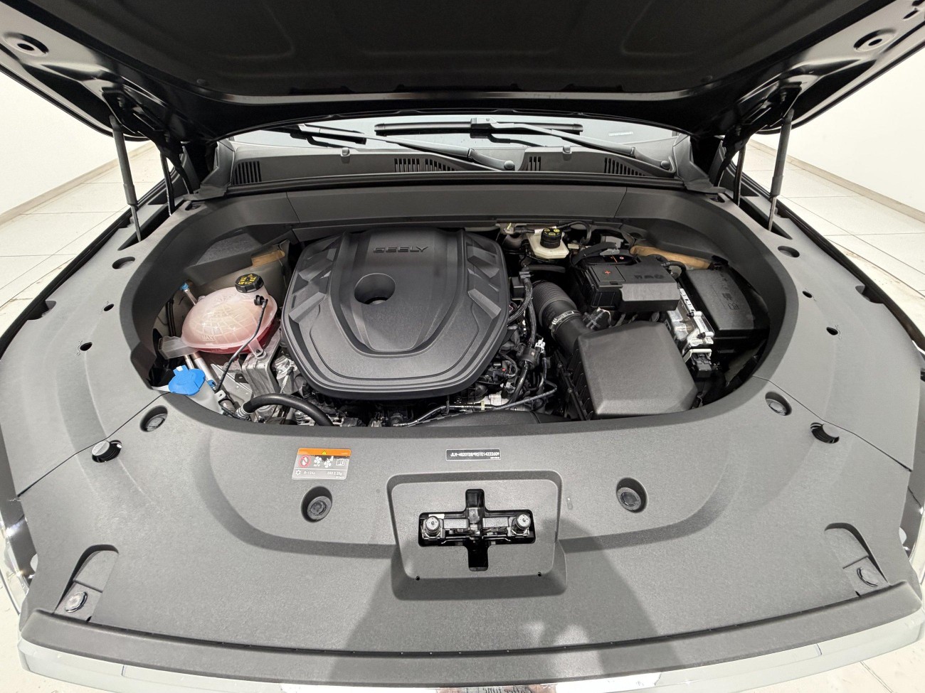 Geely Xingyue L 2024