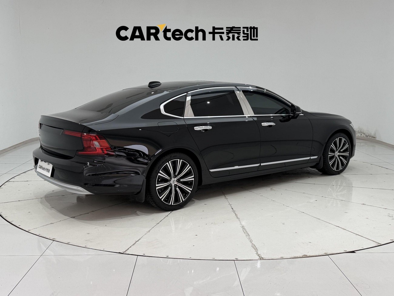 Volvo S90 2024