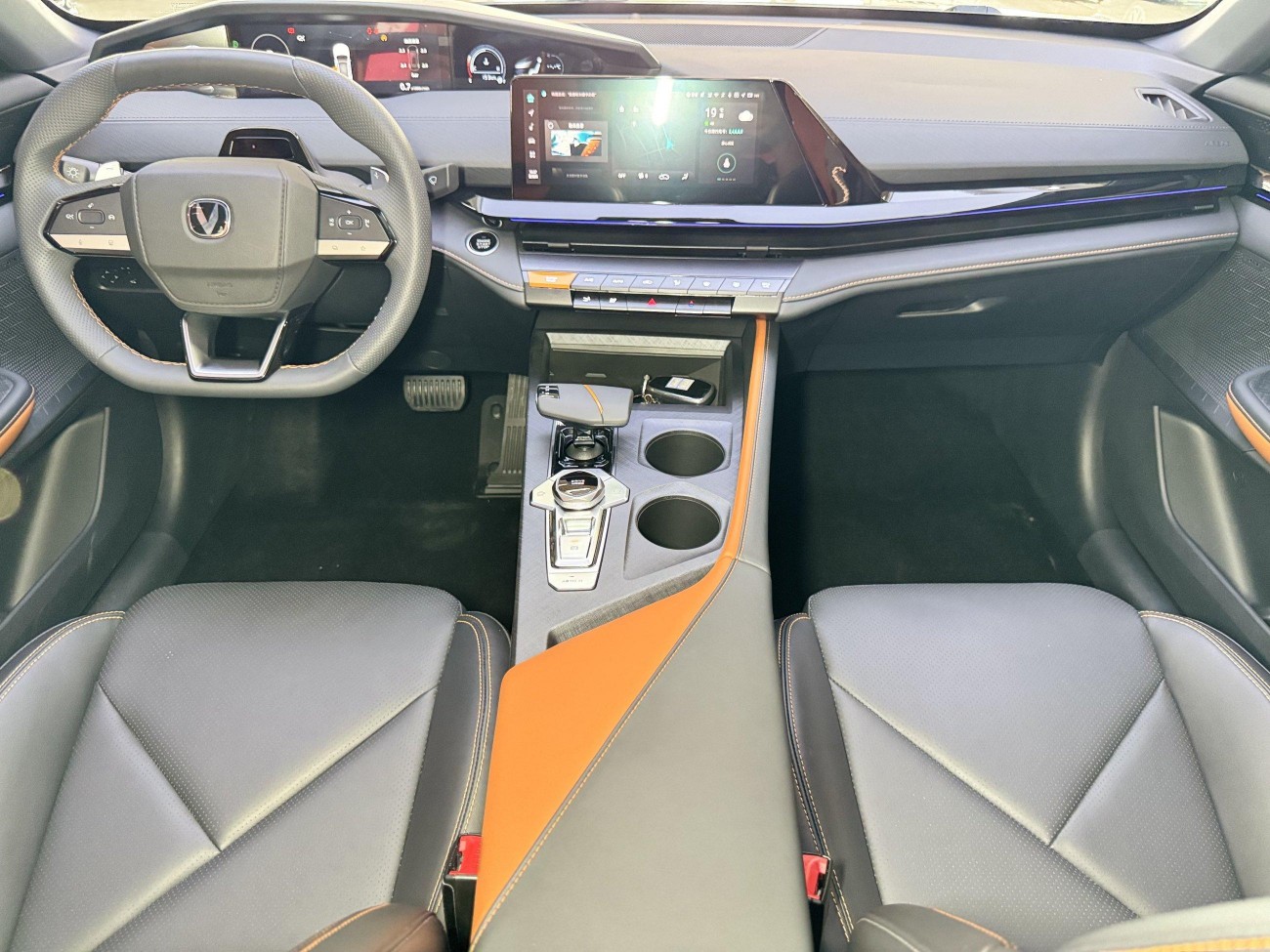 Changan UNI-V 2023