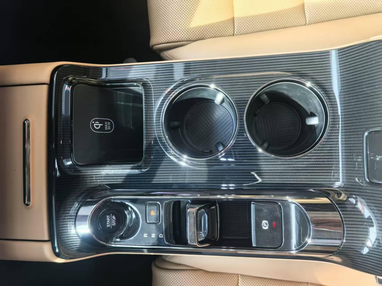 Trumpchi E8 2024