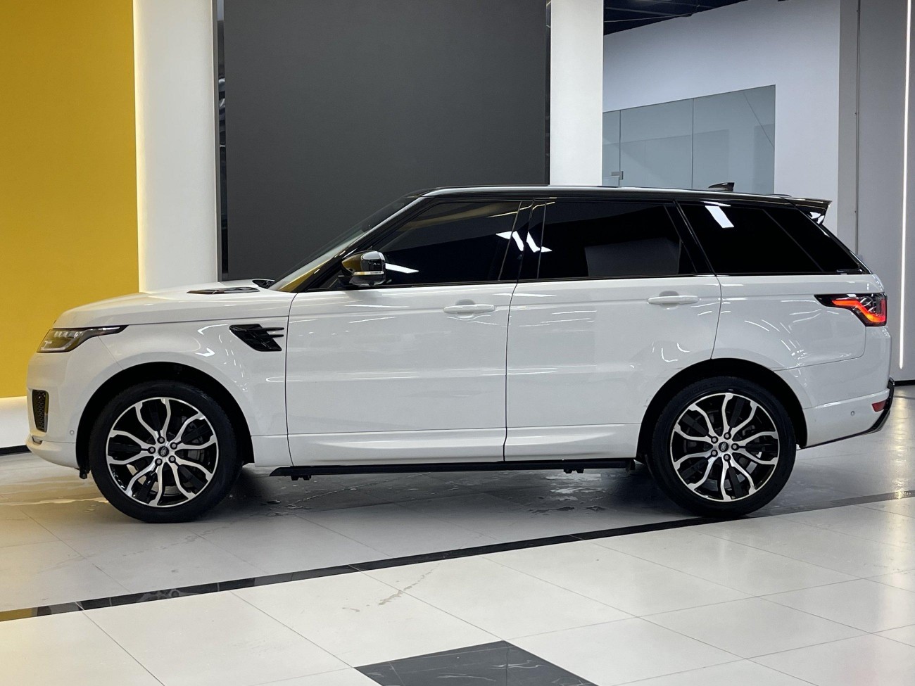 Land Rover Range Rover Sport 2022