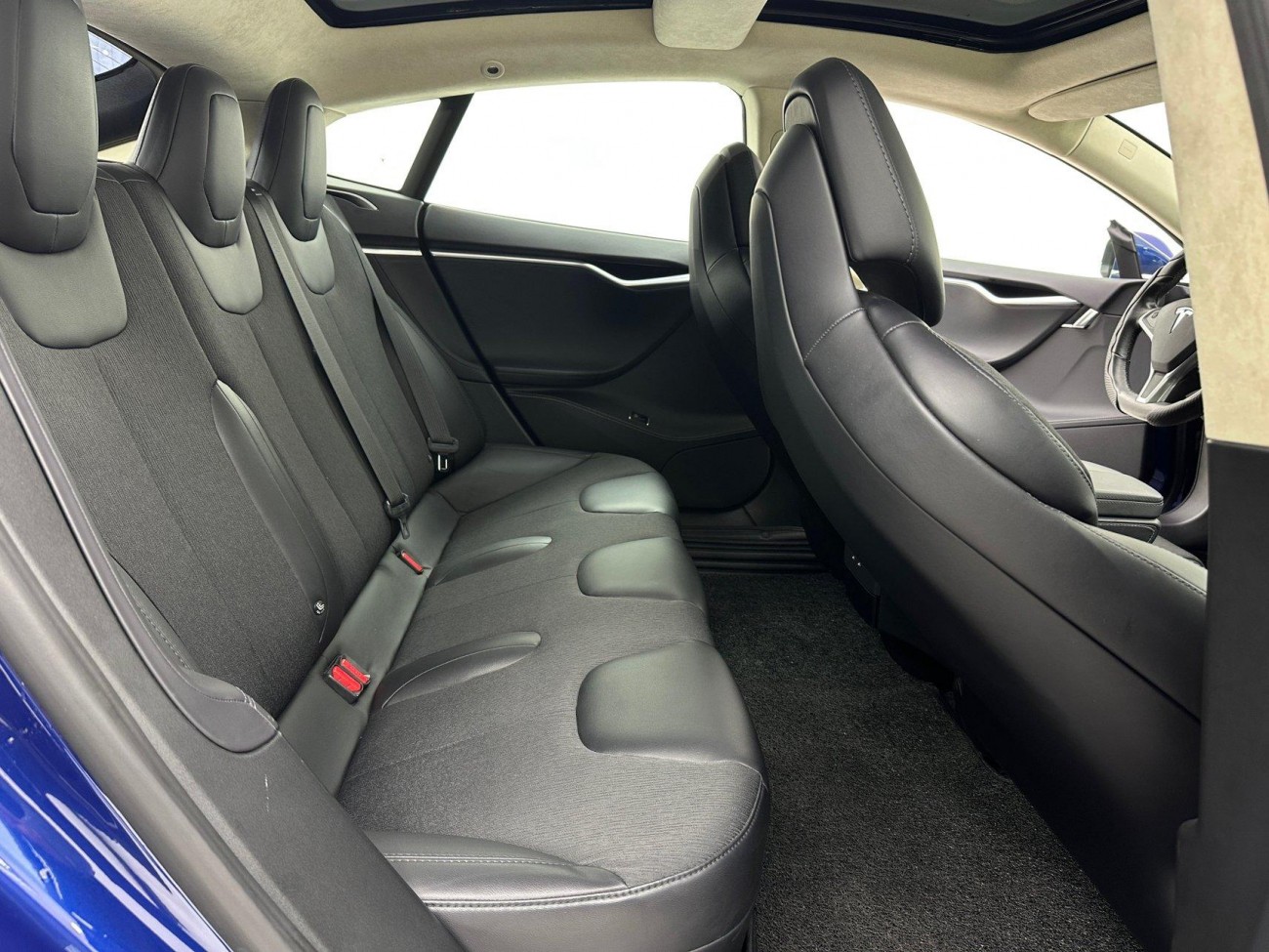 Tesla Model S 2017