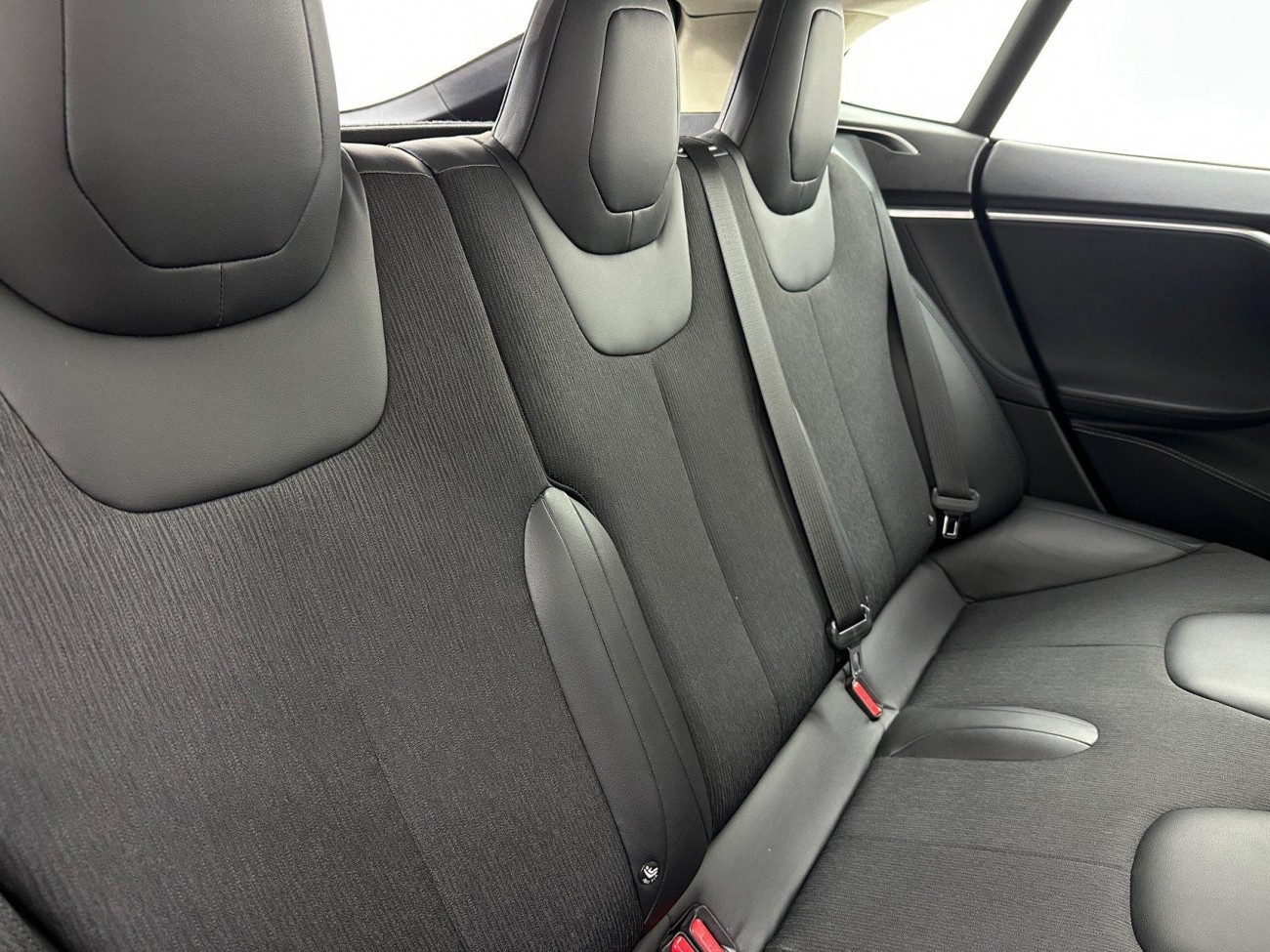 Tesla Model S 2017