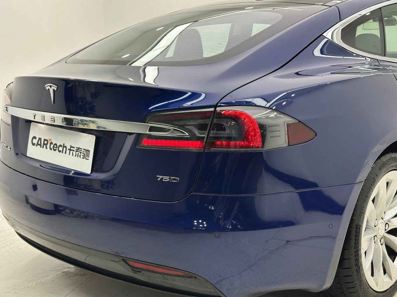 Tesla Model S 2017