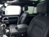 Land Rover Defender 2024