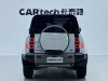 Land Rover Defender 2024