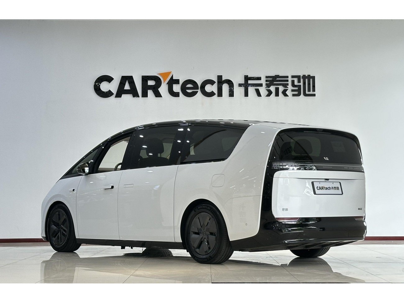 Li Auto MEGA 2025