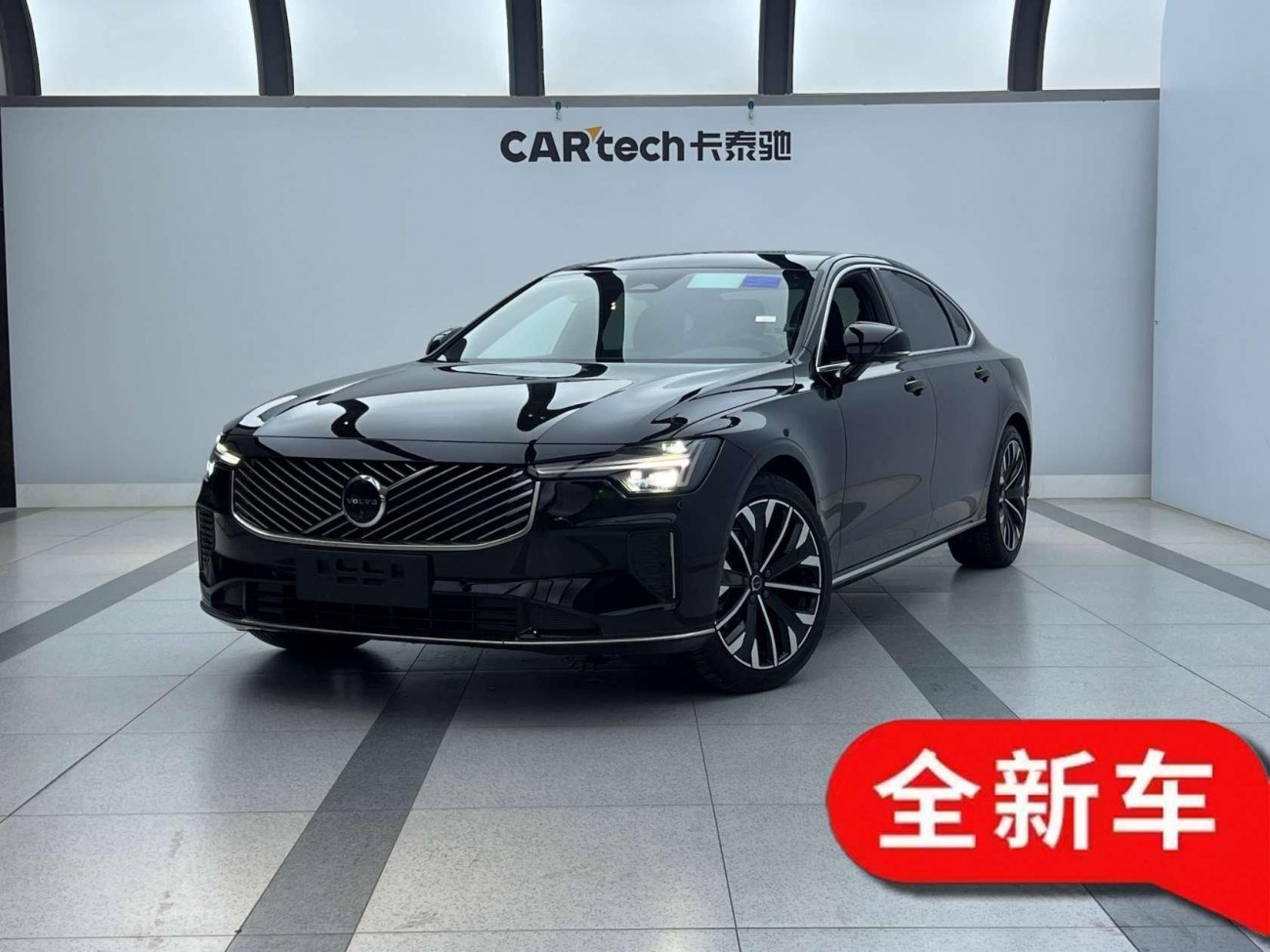 Volvo S90 2026