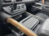 Land Rover Defender 2022